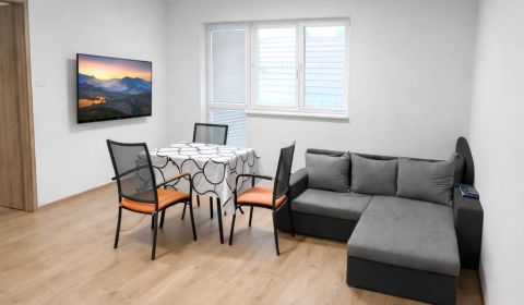 Modern 2-Room Apartment in Historic Kežmarok Center