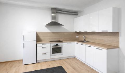 Modern 2-Room Apartment in Historic Kežmarok Center