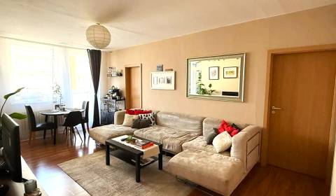 Rent Two bedroom apartment, Two bedroom apartment, Púpavová, Bratislav