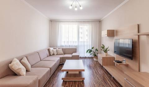 Sale Two bedroom apartment, Two bedroom apartment, Nábrežná, Nové Zámk