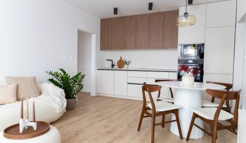 Sale Two bedroom apartment, Two bedroom apartment, Medzilaborecká, Bra