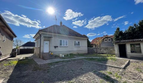 Charming 3-Room Family Home with Garden in Čierny Brod