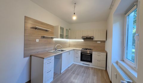 Rent One bedroom apartment, One bedroom apartment, 28. októbra, Trenčí