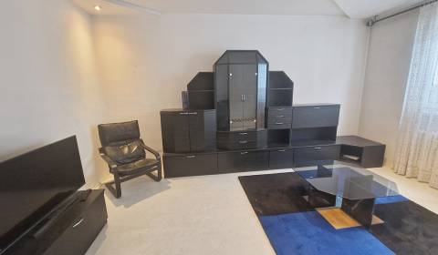 Sale Two bedroom apartment, Two bedroom apartment, Grösslingova, Brati