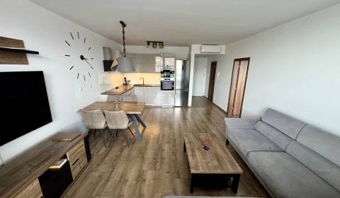 Sale One bedroom apartment, One bedroom apartment, Jarabínkova, Bratis