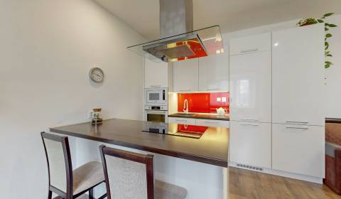 Sale Two bedroom apartment, Two bedroom apartment, Hodžova, Nitra, Slo