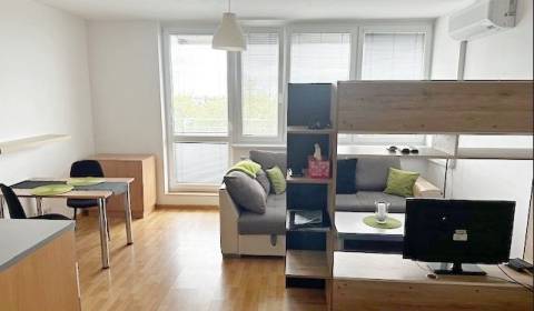 Sale Studio, Studio, Tomášikova, Bratislava - Nové Mesto, Slovakia