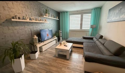 Sale Three bedroom apartment, Three bedroom apartment, Ku Bratke, Levi