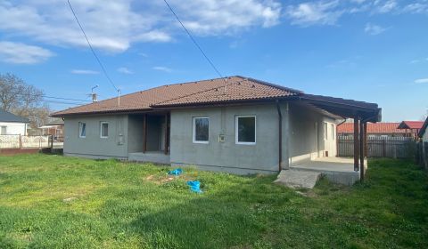 FOR SALE Two-generation family house Encs, Hungary