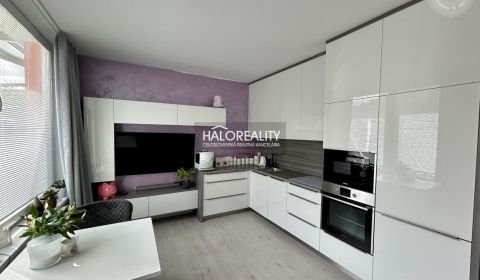 Sale Studio, Banská Bystrica, Slovakia