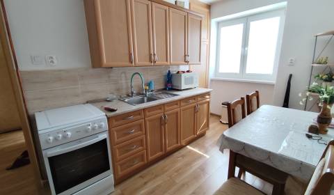 Rent Two bedroom apartment, Two bedroom apartment, Nové Zámky, Slovaki