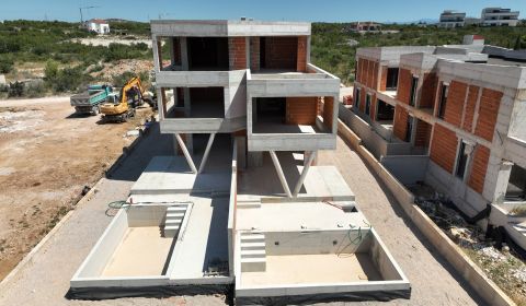 CROATIA - Apartments in a quiet area (S1) - VODICE, ŠIBENIK
