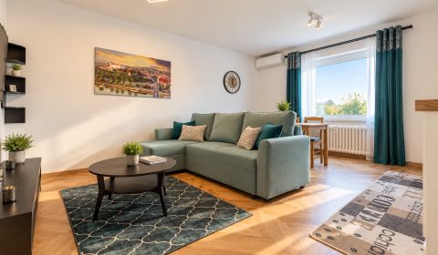 Modern 3-room apartment after reconstruction