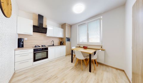 Sale Two bedroom apartment, Two bedroom apartment, Mateja Bela, Trenčí