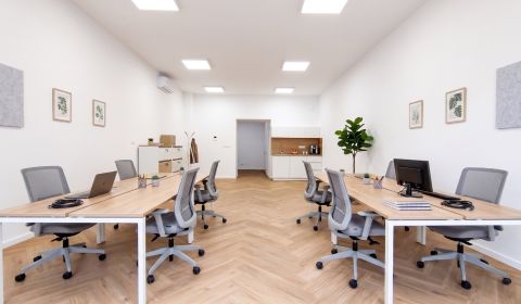 Rent Offices, Offices, Mierové námestie, Trenčín, Slovakia