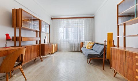 Two bedroom apartment with separate kitchen, Tabaková