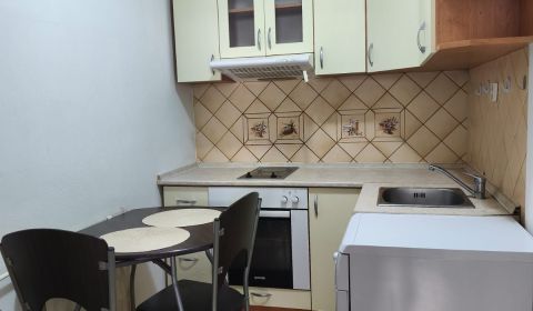 Rent Studio, Studio, Janka Kráľa, Nové Zámky, Slovakia