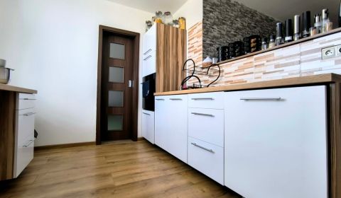 Sale Two bedroom apartment, Two bedroom apartment, Janka Kráľa, Partiz