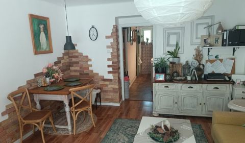 Sale Two bedroom apartment, Two bedroom apartment, P. Pázmaňa, Šaľa, S