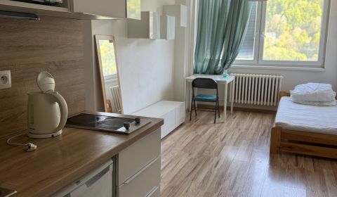 Rent Studio, Studio, Majerská cesta, Banská Bystrica, Slovakia