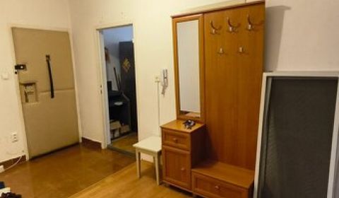 Sale Two bedroom apartment, Two bedroom apartment, K. Marxa, Levice, S
