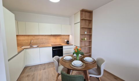 Sale One bedroom apartment, One bedroom apartment, Karpatská, Poprad, 
