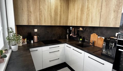 Sale Two bedroom apartment, Two bedroom apartment, Dopravná, Levice, S