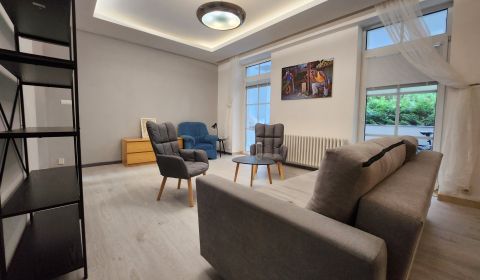 Rent One bedroom apartment, One bedroom apartment, Jakubovo námestie, 