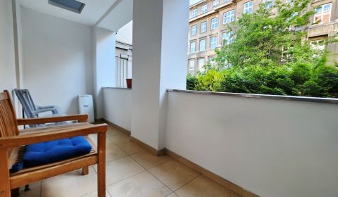 Rent One bedroom apartment, One bedroom apartment, Jakubovo námestie, 
