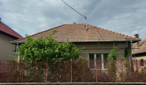 Sale Family house, Family house, Bánov, Nové Zámky, Slovakia
