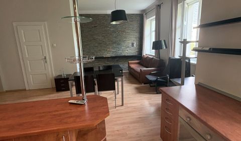 Rent One bedroom apartment, One bedroom apartment, Dobrovského, Bratis