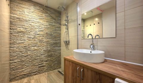 Sale Two bedroom apartment, Two bedroom apartment, Družby, Banská Byst