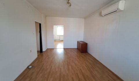 Sale Two bedroom apartment, Two bedroom apartment, 1.mája, Nitra, Slov