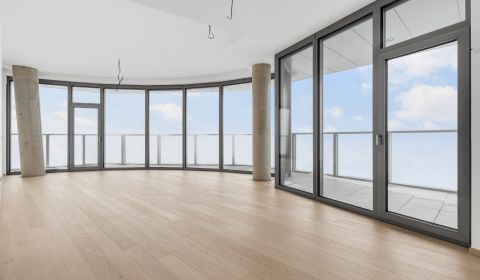 EUROVEA TOWER - LUX 2 bedroom apt., Karpaty view, 35th floor