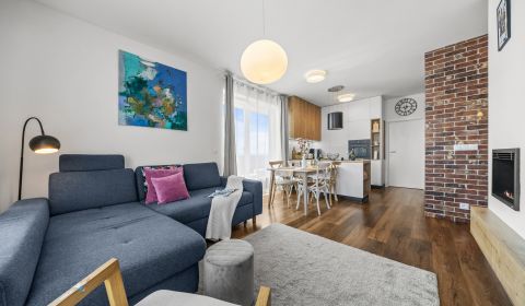 Sale Two bedroom apartment, Two bedroom apartment, Fialová, Bratislava