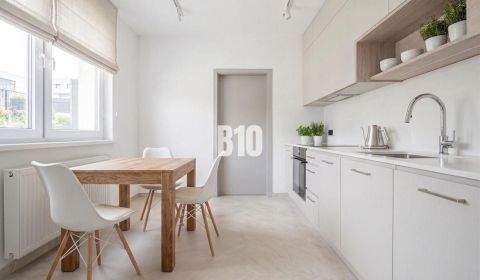 Sale Two bedroom apartment, Two bedroom apartment, Ďumbierska, Nitra, 