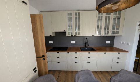 Sale Two bedroom apartment, Two bedroom apartment, Zlaté Moravce, Slov