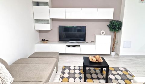 Rent Two bedroom apartment, Two bedroom apartment, Hrachová, Bratislav