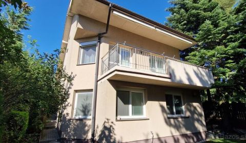 Sale Family house, Family house, mozartova, Bratislava - Staré Mesto, 