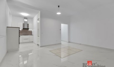 Sale Studio, Bratislava - Staré Mesto, Slovakia