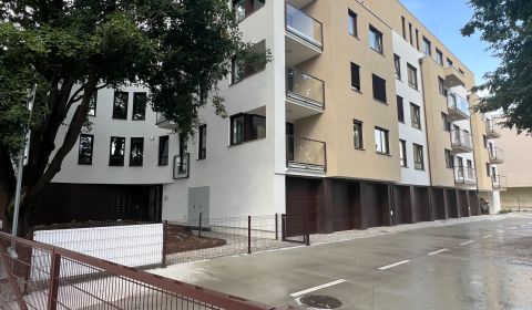 Sale Two bedroom apartment, Two bedroom apartment, Šafárikova, Piešťan