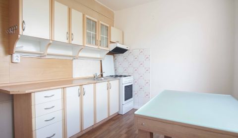 Sale One bedroom apartment, One bedroom apartment, Nábrežná, Nové Zámk