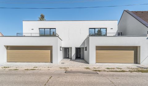 Sale Family house, Family house, Kľukatá, Bratislava - Ružinov, Slovak