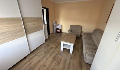 Sale Studio, Studio, Ľ.Fullu, Topoľčany, Slovakia