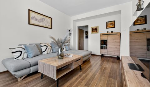 Sale Two bedroom apartment, Two bedroom apartment, Obežná, Bratislava 