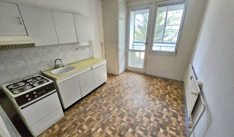 Sale Two bedroom apartment, Two bedroom apartment, Bánovce nad Bebravo