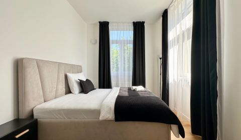 Rent Three bedroom apartment, Three bedroom apartment, Jégého, Bratisl