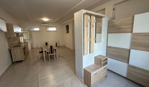 Rent Two bedroom apartment, Two bedroom apartment, Odborárov, Komárno,