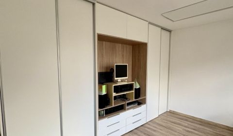 Sale Studio, Studio, Bytča, Slovakia