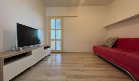 Sale Studio, Studio, M. Chrásteka,, Žiar nad Hronom, Slovakia